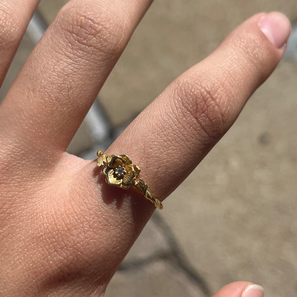 ANILLO FLOR DE NACIMIENTO (AJUSTABLE)