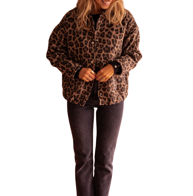 Isa Chaqueta Corta con Estampado de Leopardo