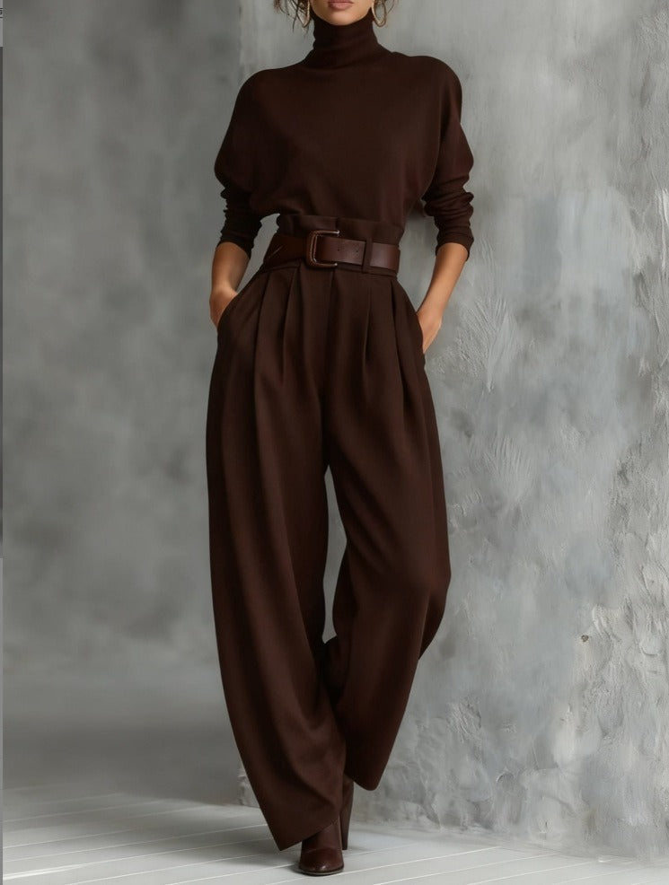 Julia Conjunto de cuello alto y pantalón recto